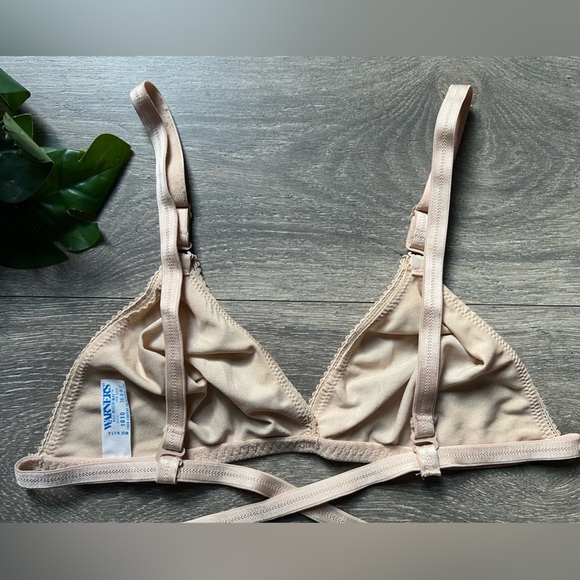 Vintage Warner’s Any Which Way Wire Free Cream Triangle Wrap Bralette 36 A B C - Picture 9 of 13